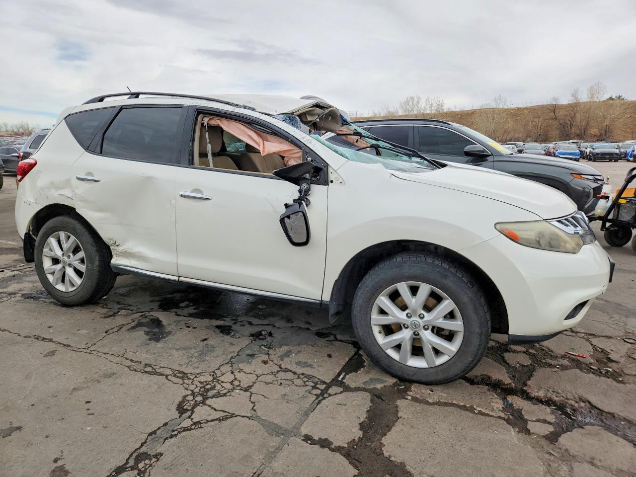 2014 NISSAN MURANO SV photo 4