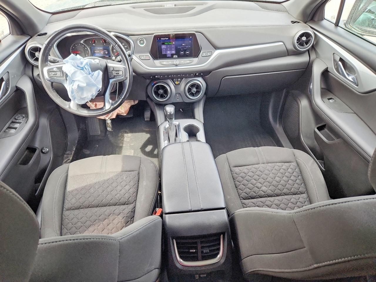 2020 CHEVROLET BLAZER 2LT photo 15