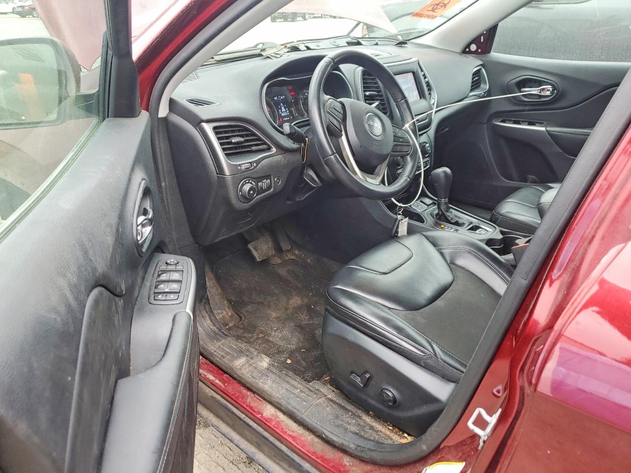 2019 JEEP CHEROKEE LATITUDE PLUS photo 15