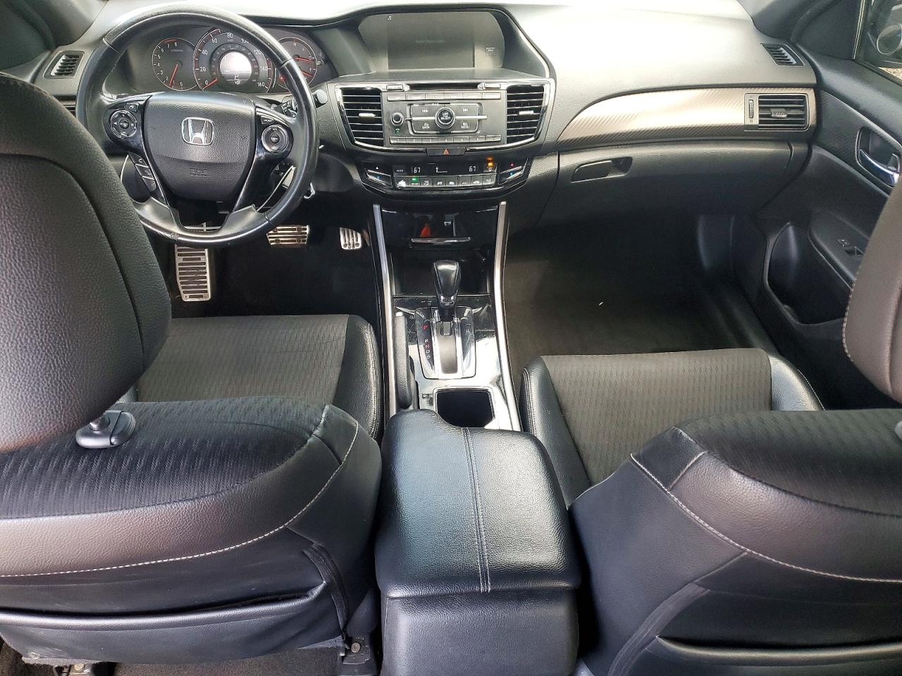 2016 HONDA ACCORD SPORT photo 15