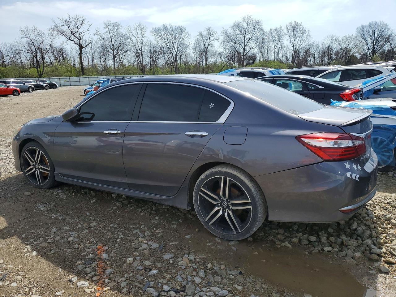 2016 HONDA ACCORD SPORT photo 3