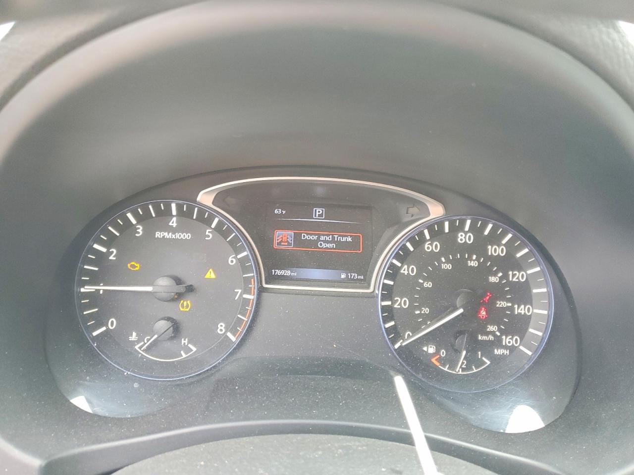 2016 NISSAN ALTIMA 2.5 SR photo 9