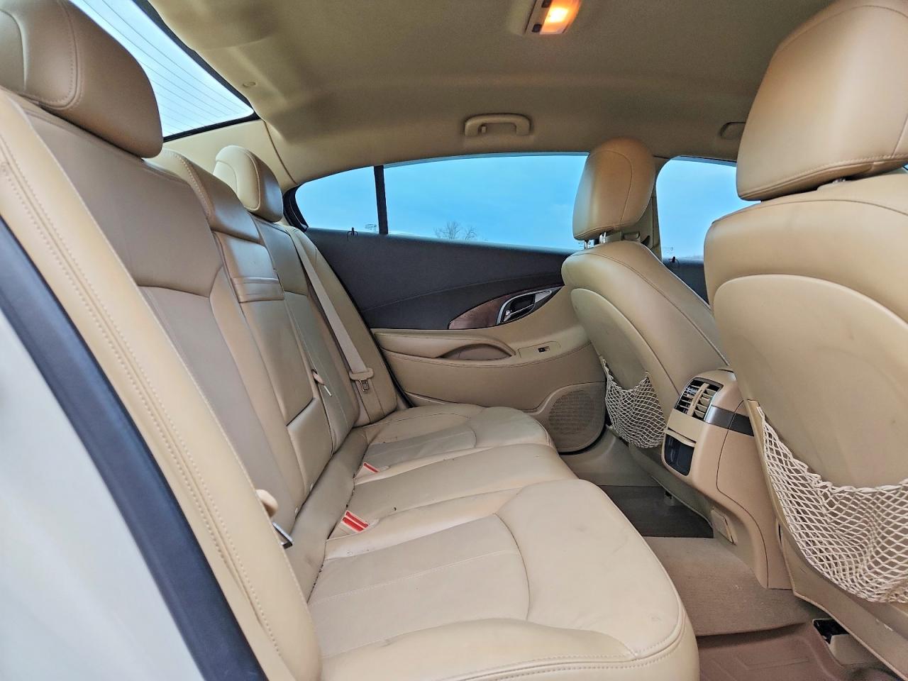 2011 BUICK LACROSSE CXS photo 19