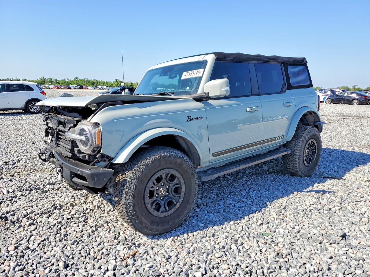 2022 FORD BRONCO