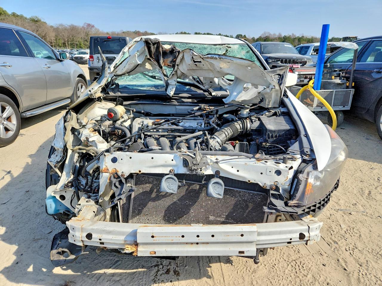 2010 HONDA ACCORD LXP photo 9
