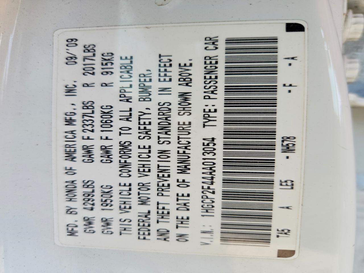 2010 HONDA ACCORD LXP photo 25
