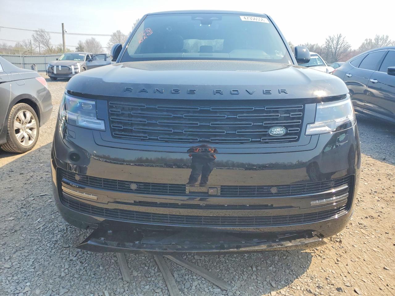 2025 LAND ROVER RANGE ROVER SE photo 13