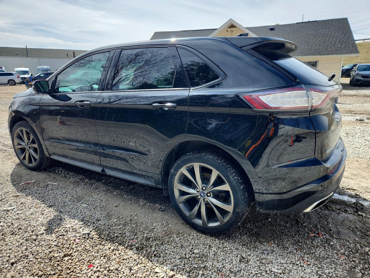 2017 FORD EDGE SPORT photo 2