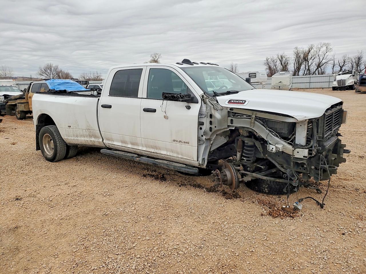 2021 RAM 3500 TRADESMAN photo 7