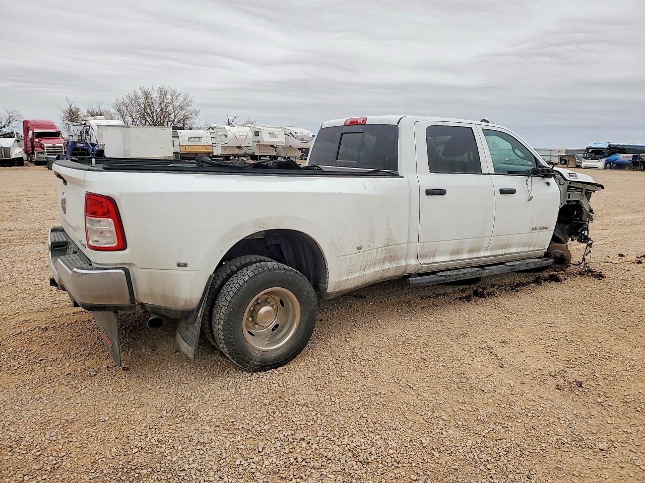 2021 RAM 3500 TRADESMAN photo 5