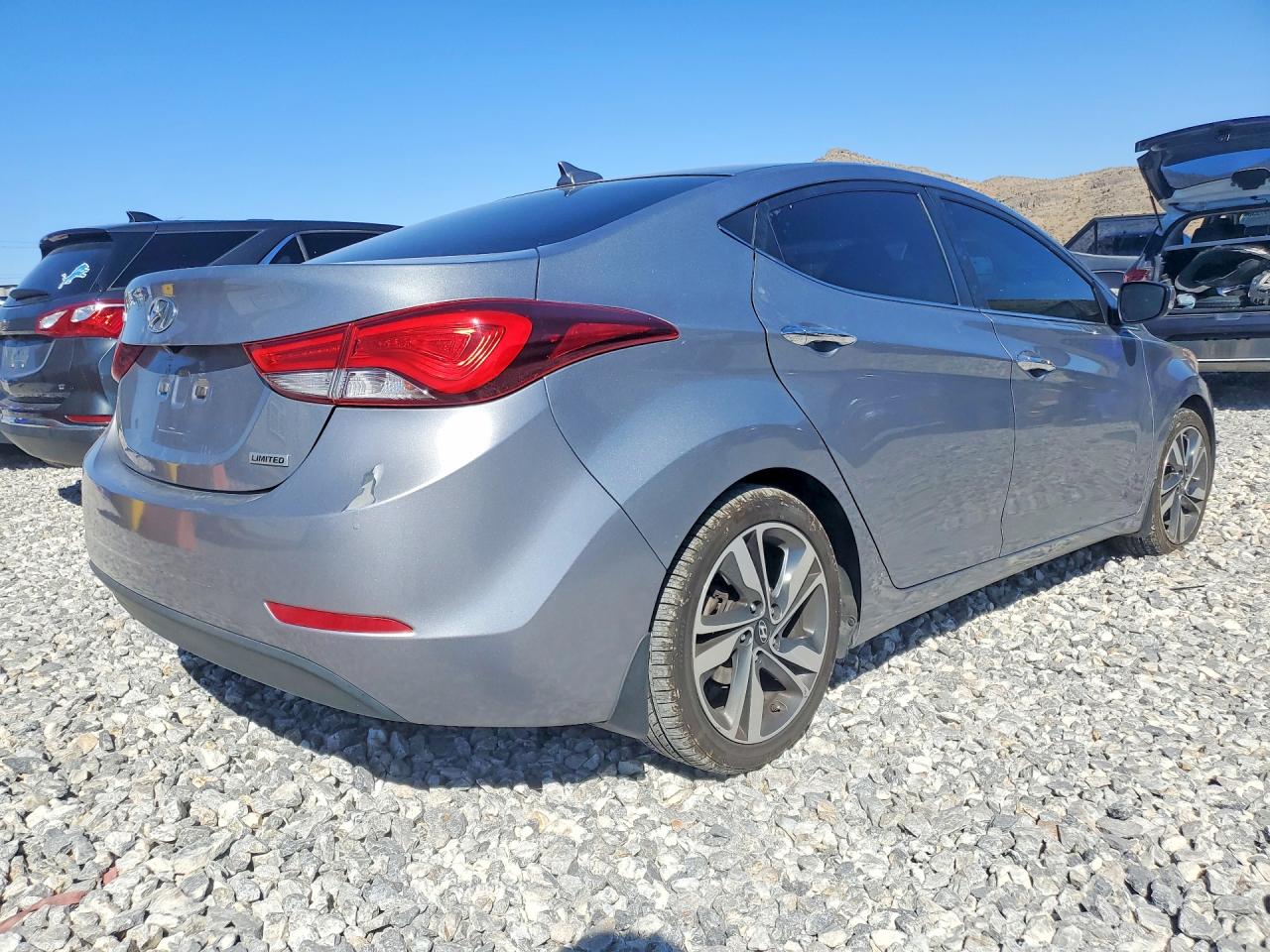 2015 HYUNDAI ELANTRA LIMITED photo 7