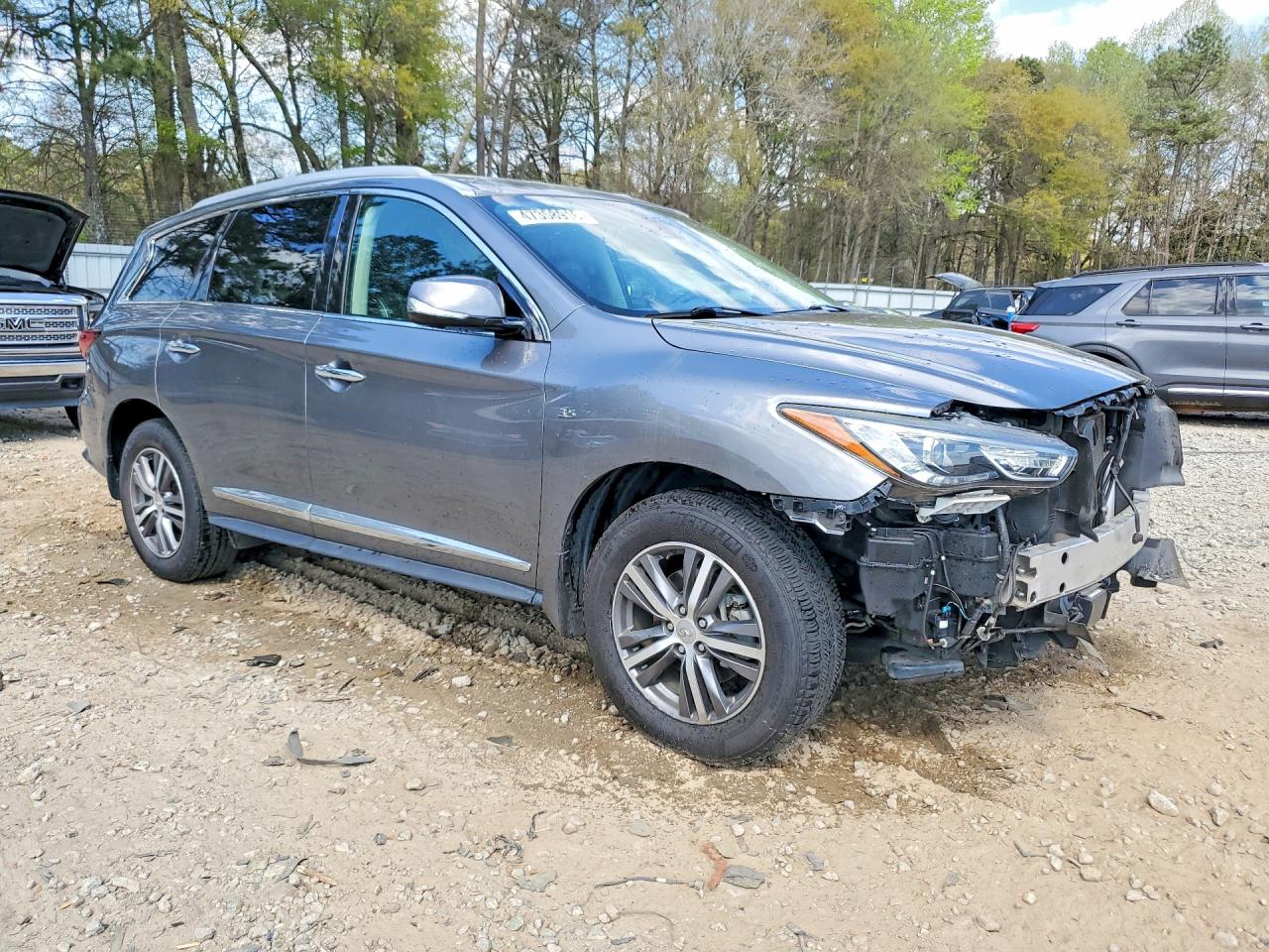 2020 INFINITI QX60 LUXE photo 7