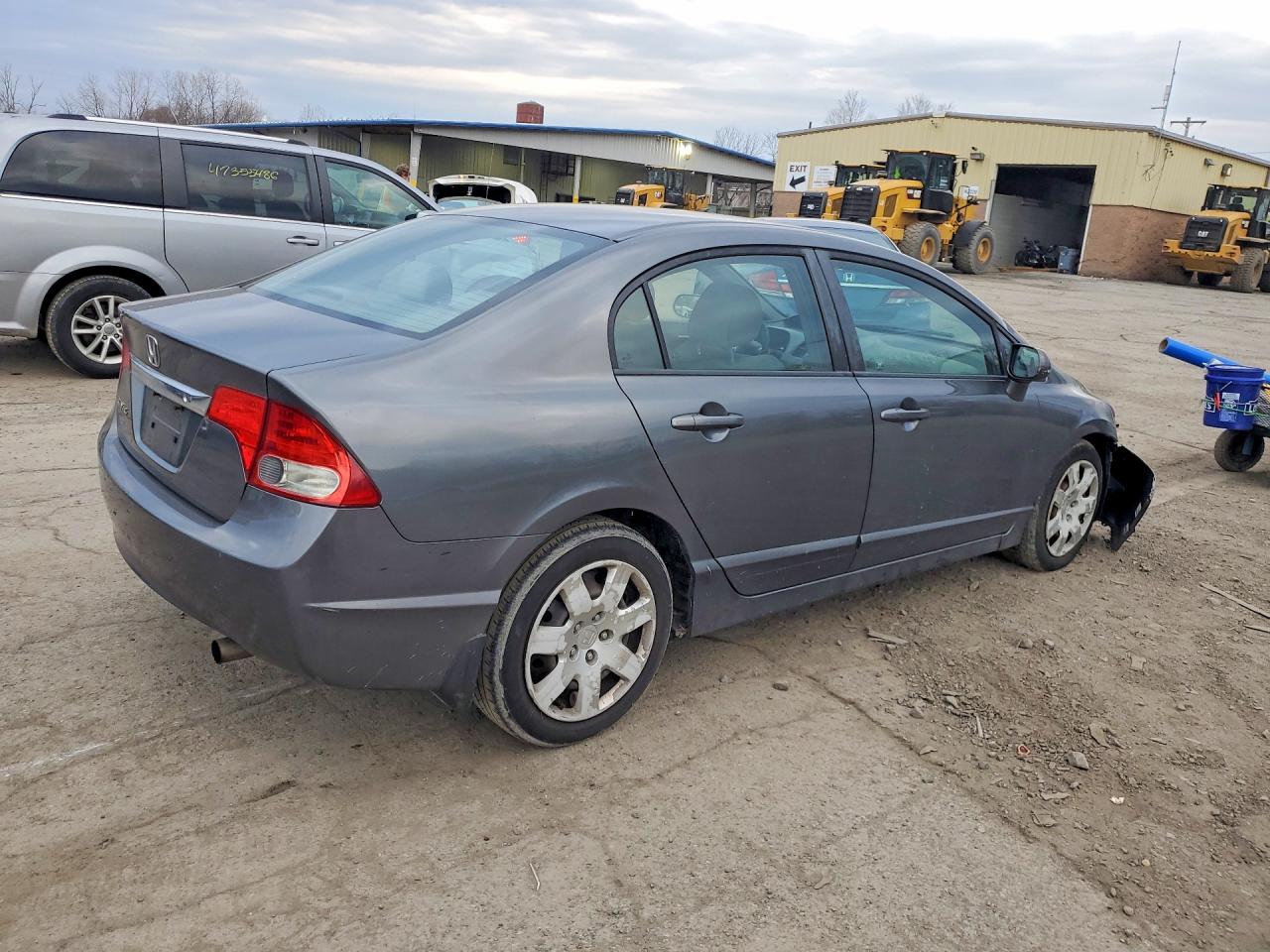 2010 HONDA CIVIC LX photo 5