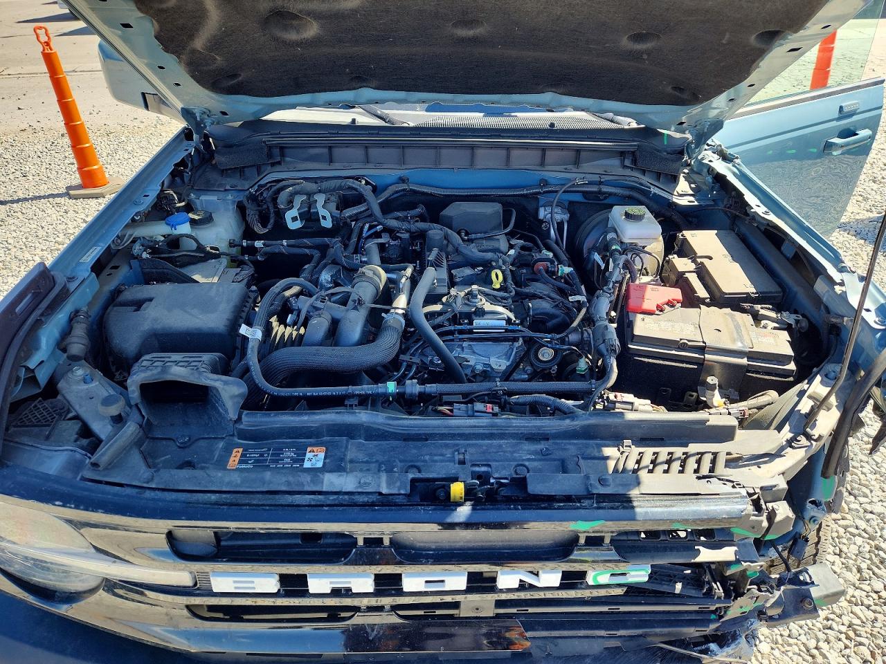 2023 FORD BRONCO BASE photo 23