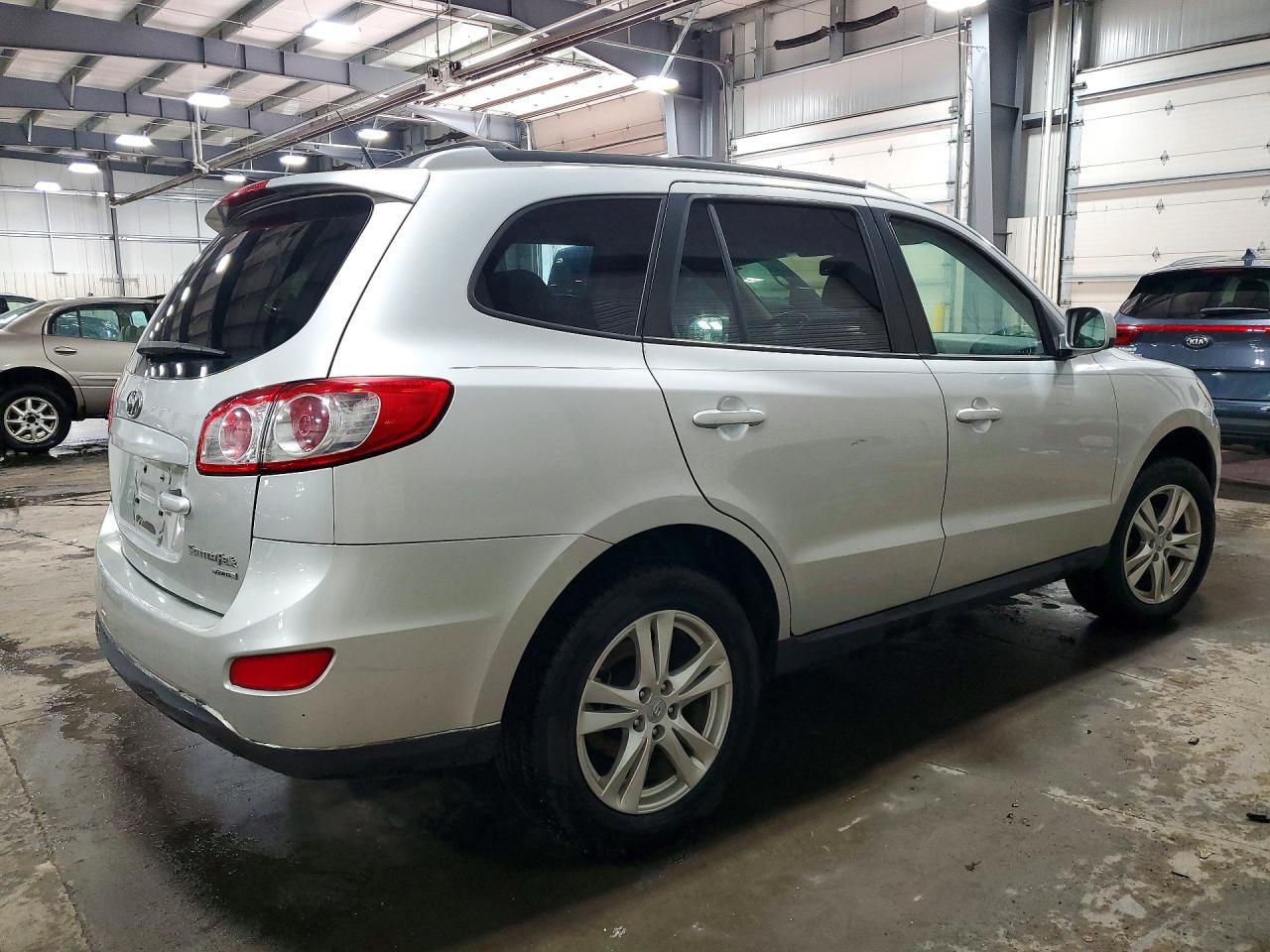 2011 HYUNDAI SANTA FE SE photo 7