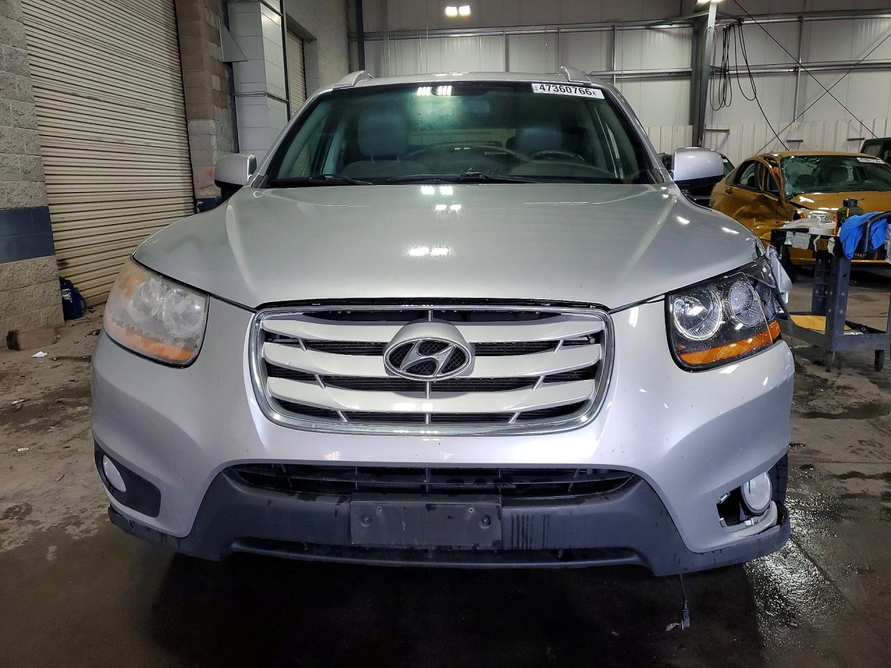 2011 HYUNDAI SANTA FE SE photo 13