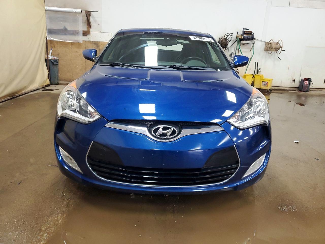 2017 HYUNDAI VELOSTER VALUE EDITION photo 13
