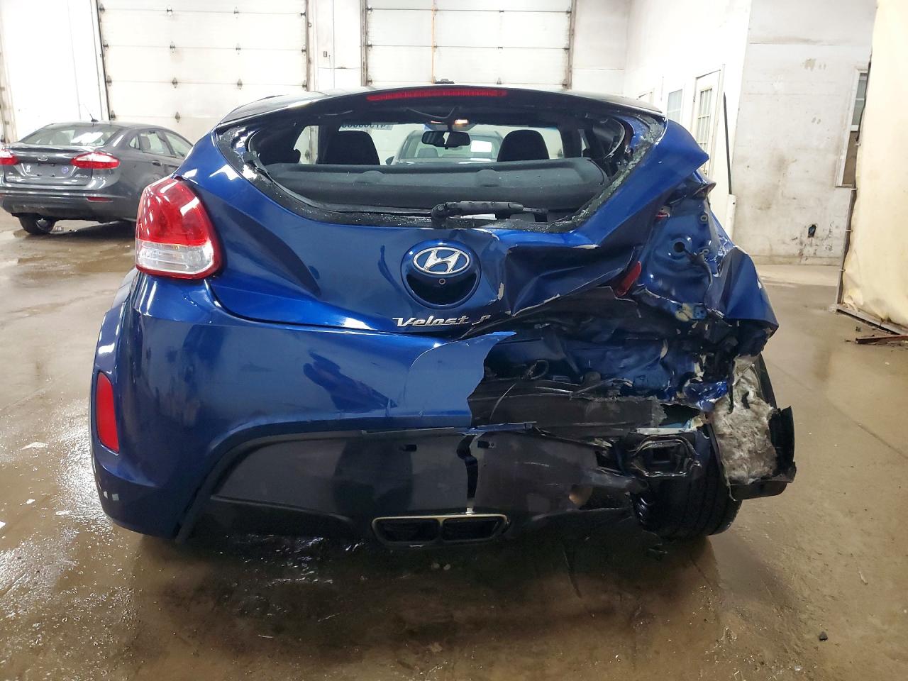 2017 HYUNDAI VELOSTER VALUE EDITION photo 16