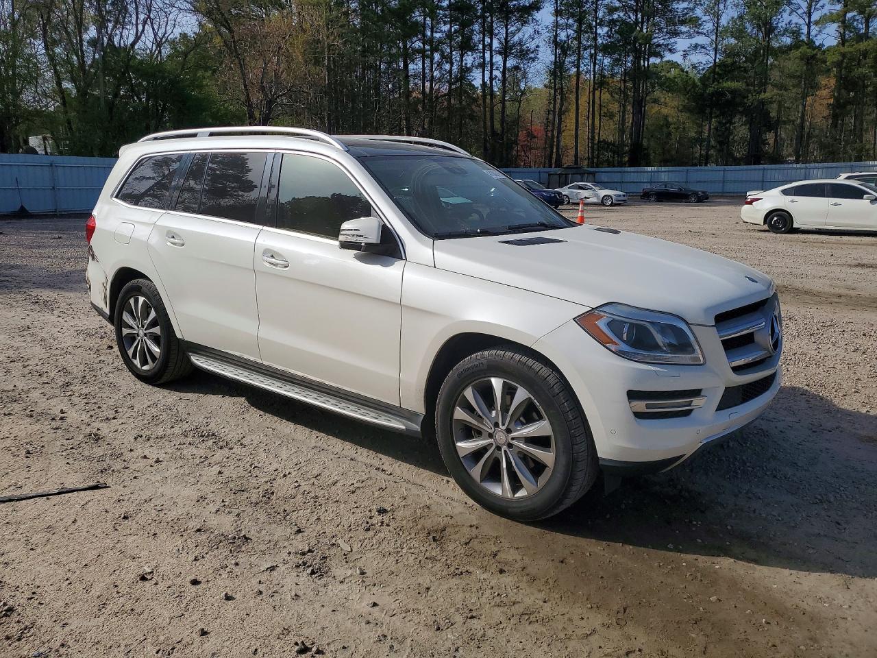 2014 MERCEDES-BENZ GL 450 4MATIC photo 7