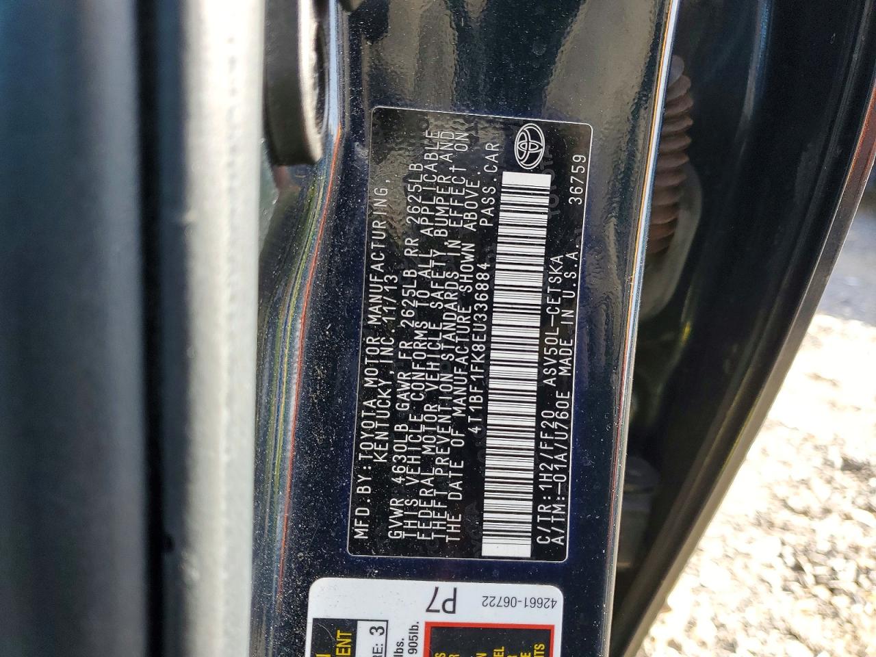 2014 TOYOTA CAMRY SE photo 23