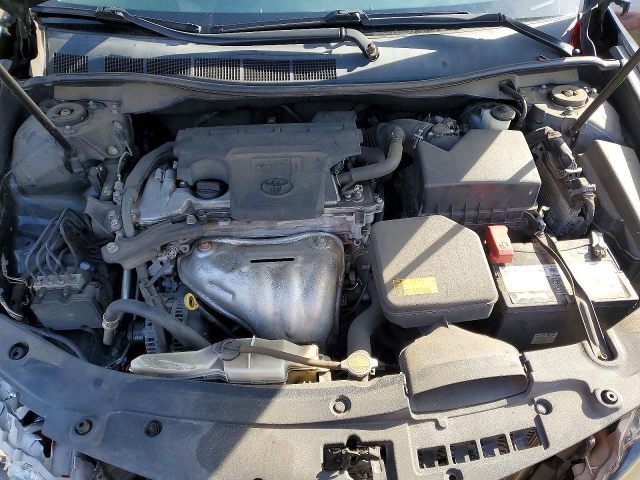 2014 TOYOTA CAMRY SE photo 21