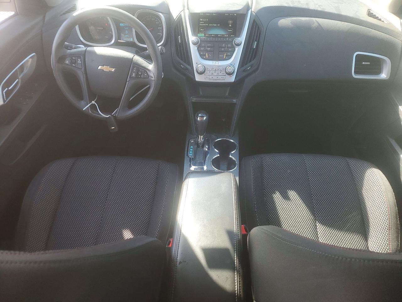 2017 CHEVROLET EQUINOX LS photo 8