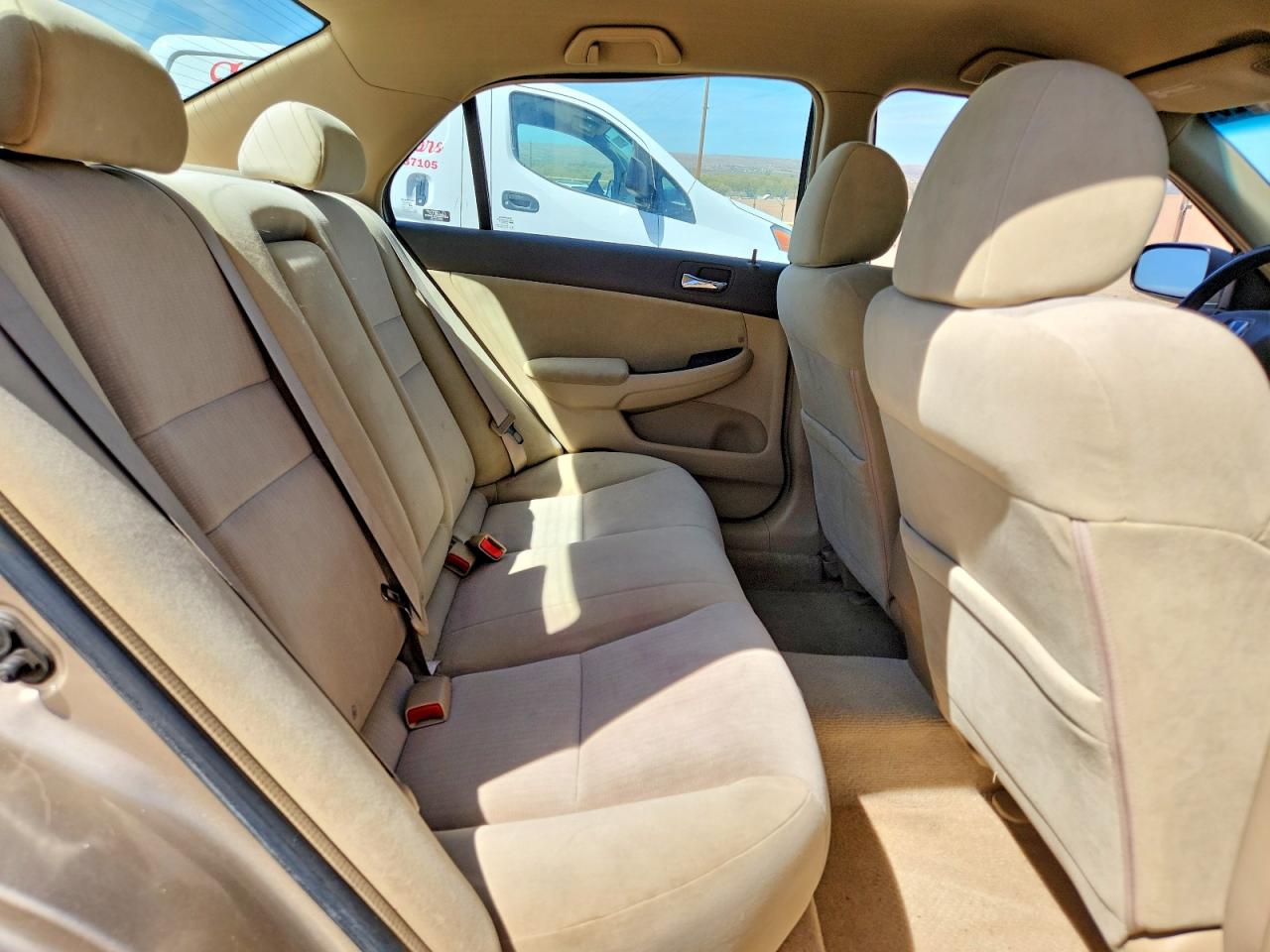 2004 HONDA ACCORD LX photo 10