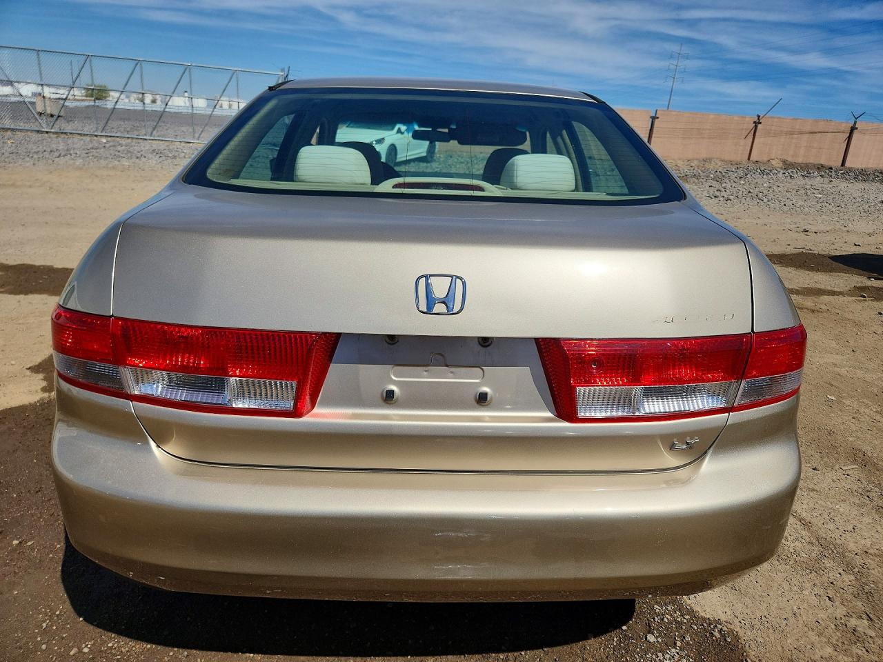 2004 HONDA ACCORD LX photo 6