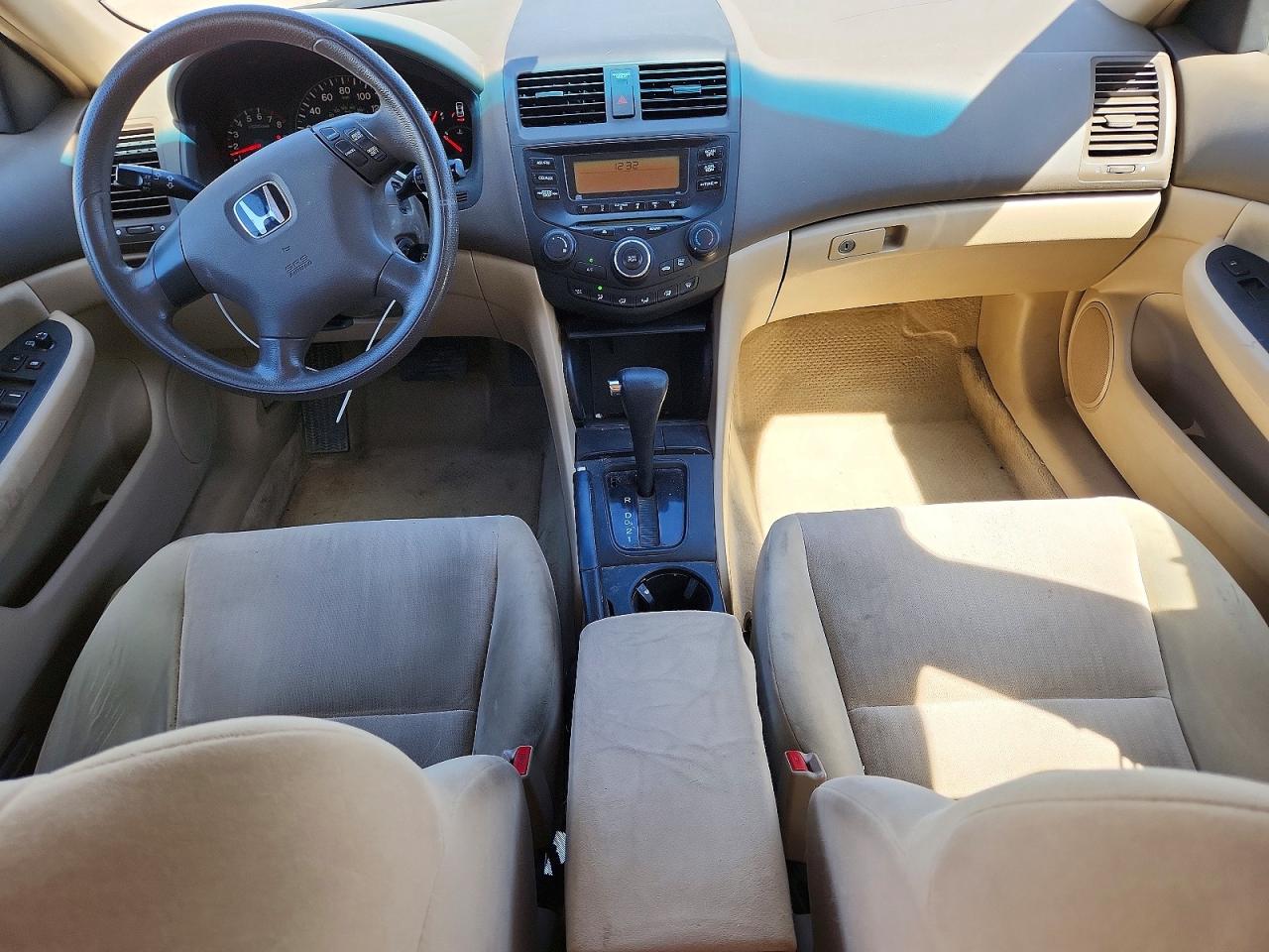 2004 HONDA ACCORD LX photo 8