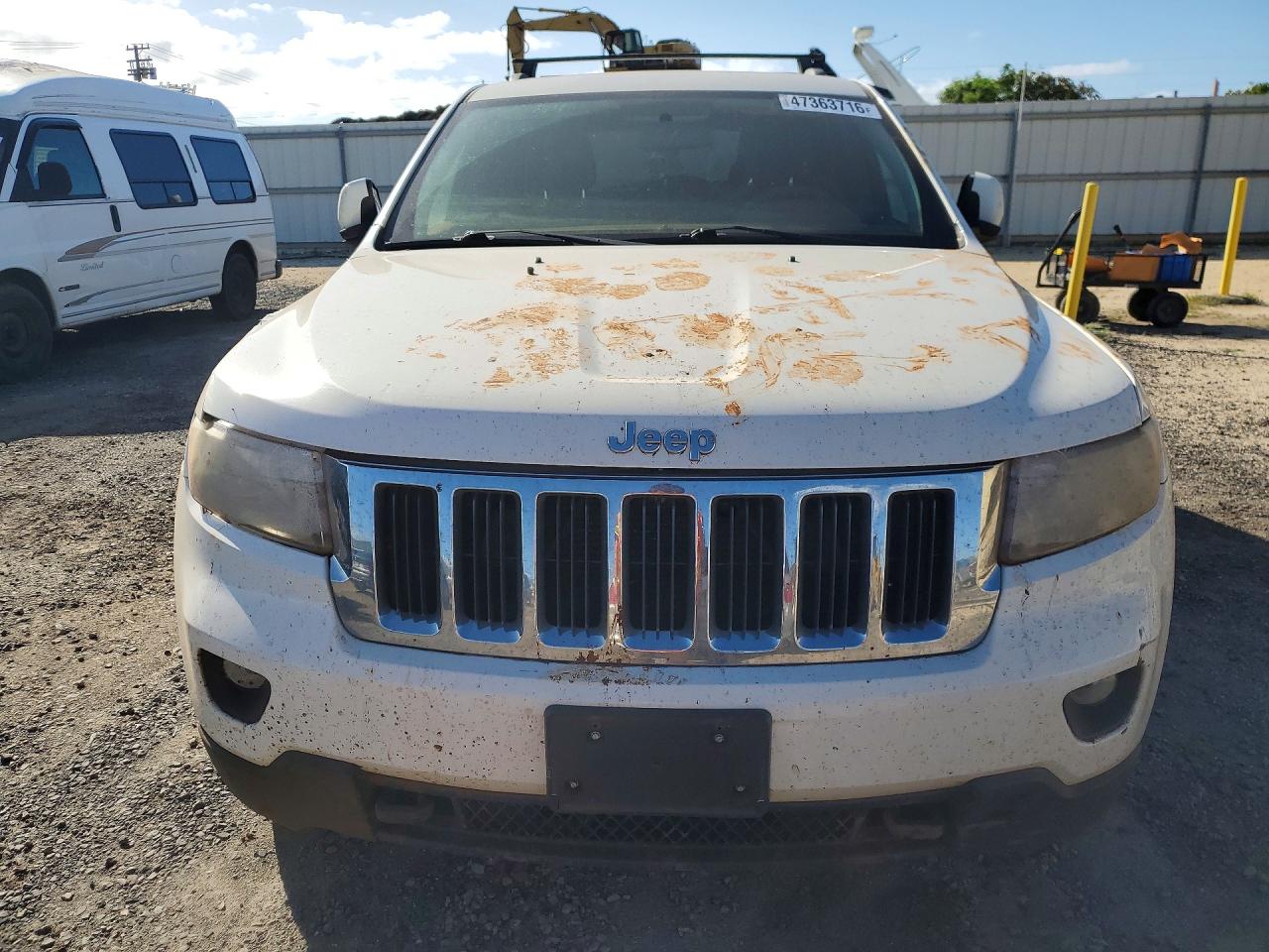 2012 JEEP GRAND CHEROKEE LAREDO photo 9