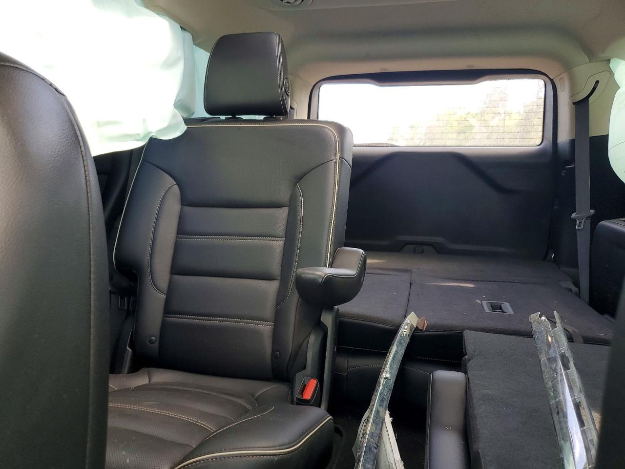 2017 GMC ACADIA DENALI photo 19