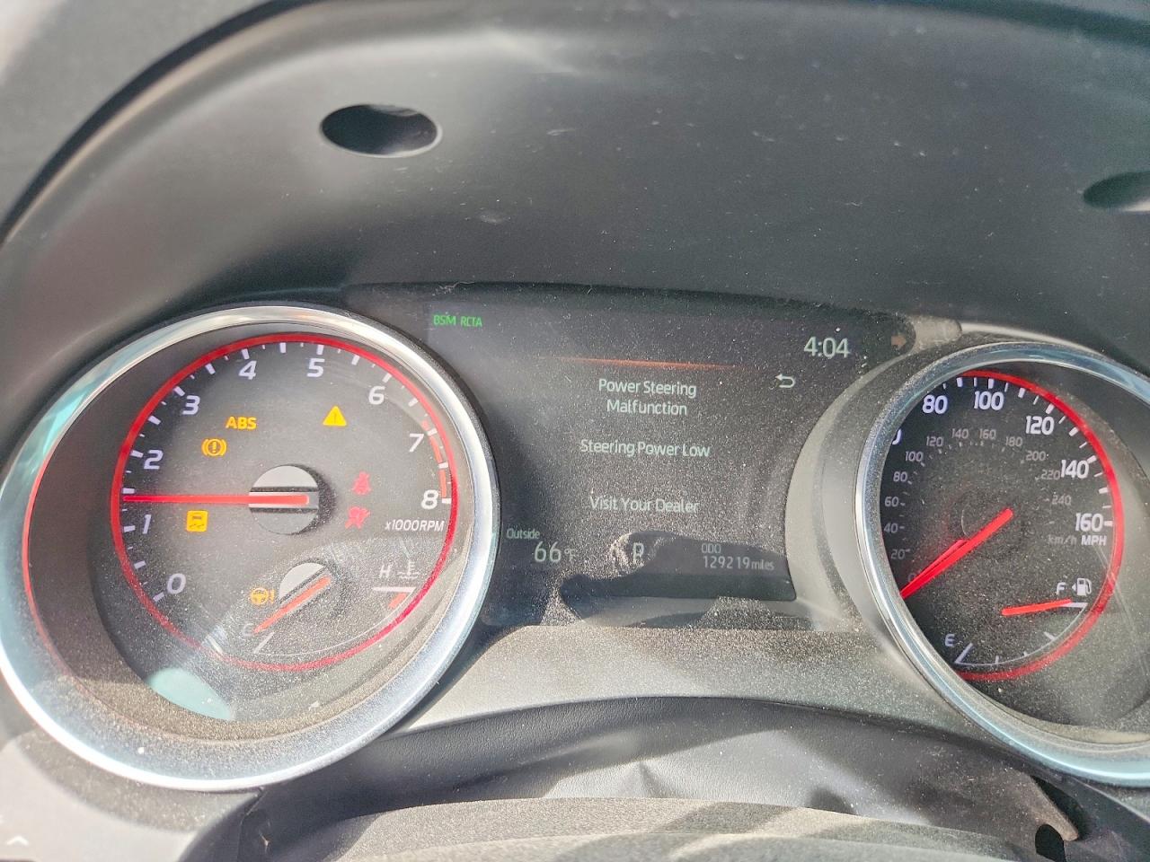 2020 TOYOTA CAMRY XSE photo 9
