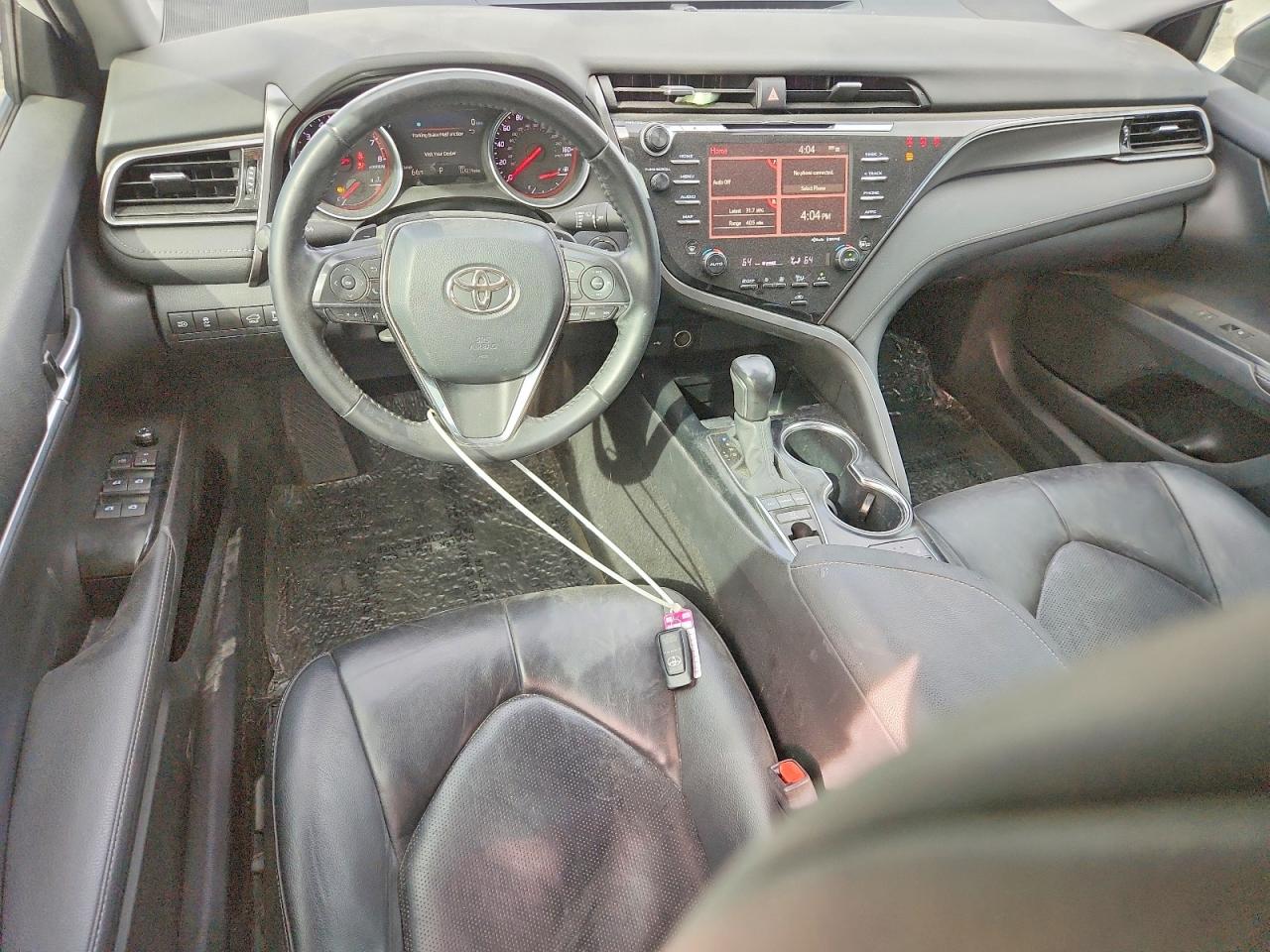 2020 TOYOTA CAMRY XSE photo 8