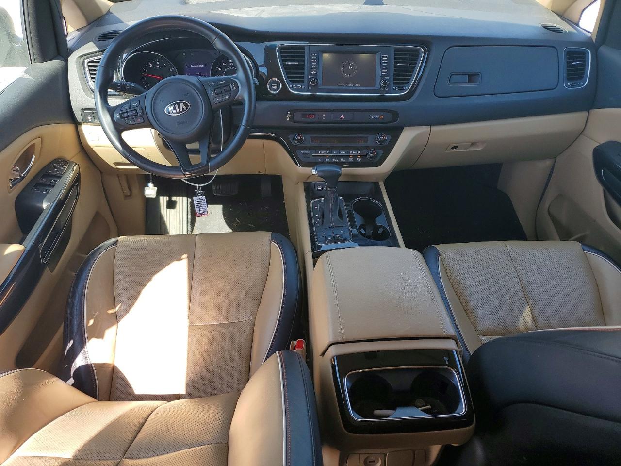 2018 KIA SEDONA EX photo 8