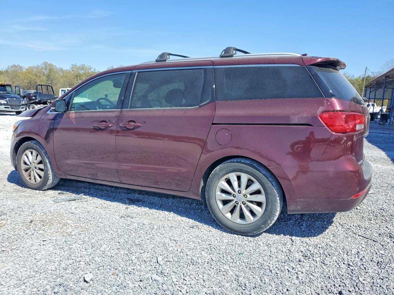 2018 KIA SEDONA EX photo 2