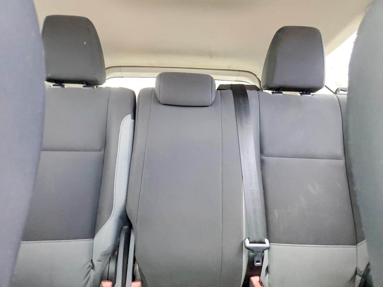 2014 FORD ESCAPE S photo 19