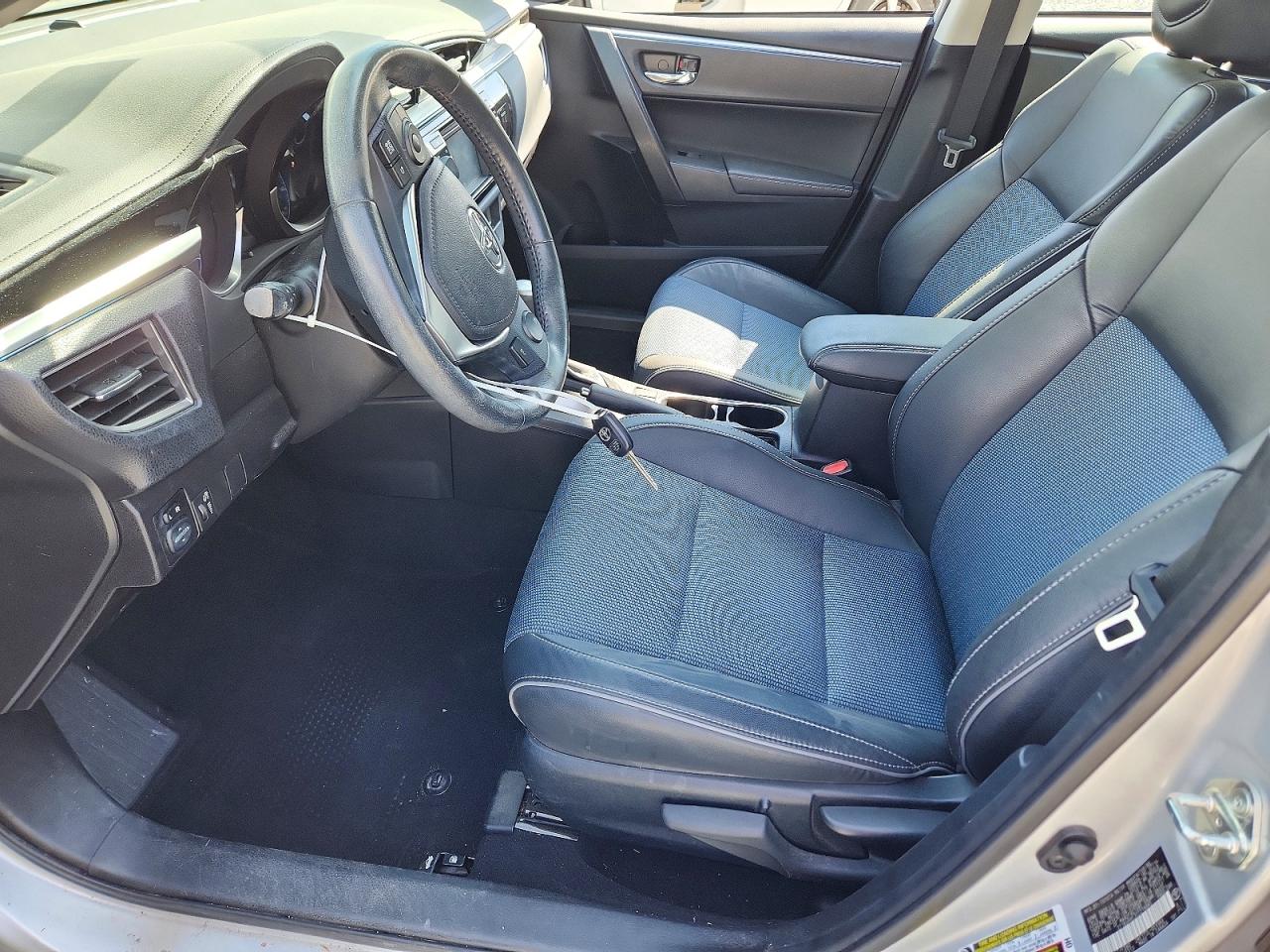 2014 TOYOTA COROLLA S PLUS photo 19