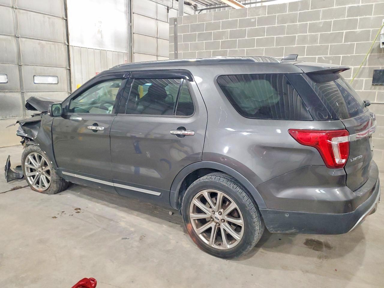2016 FORD EXPLORER photo 4