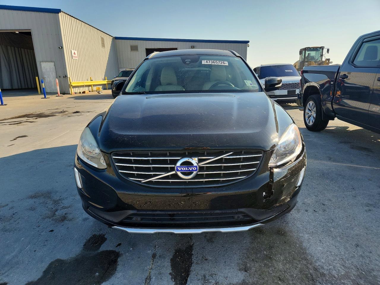 2015 VOLVO XC60 T6 PREMIER photo 9
