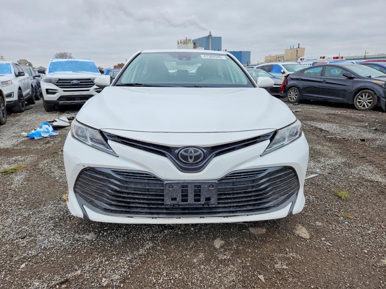 2019 TOYOTA CAMRY photo 9