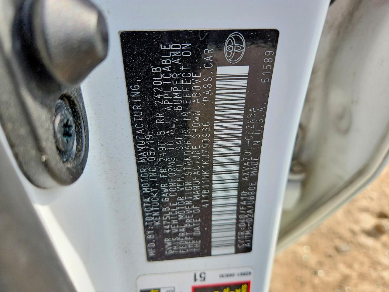2019 TOYOTA CAMRY photo 23