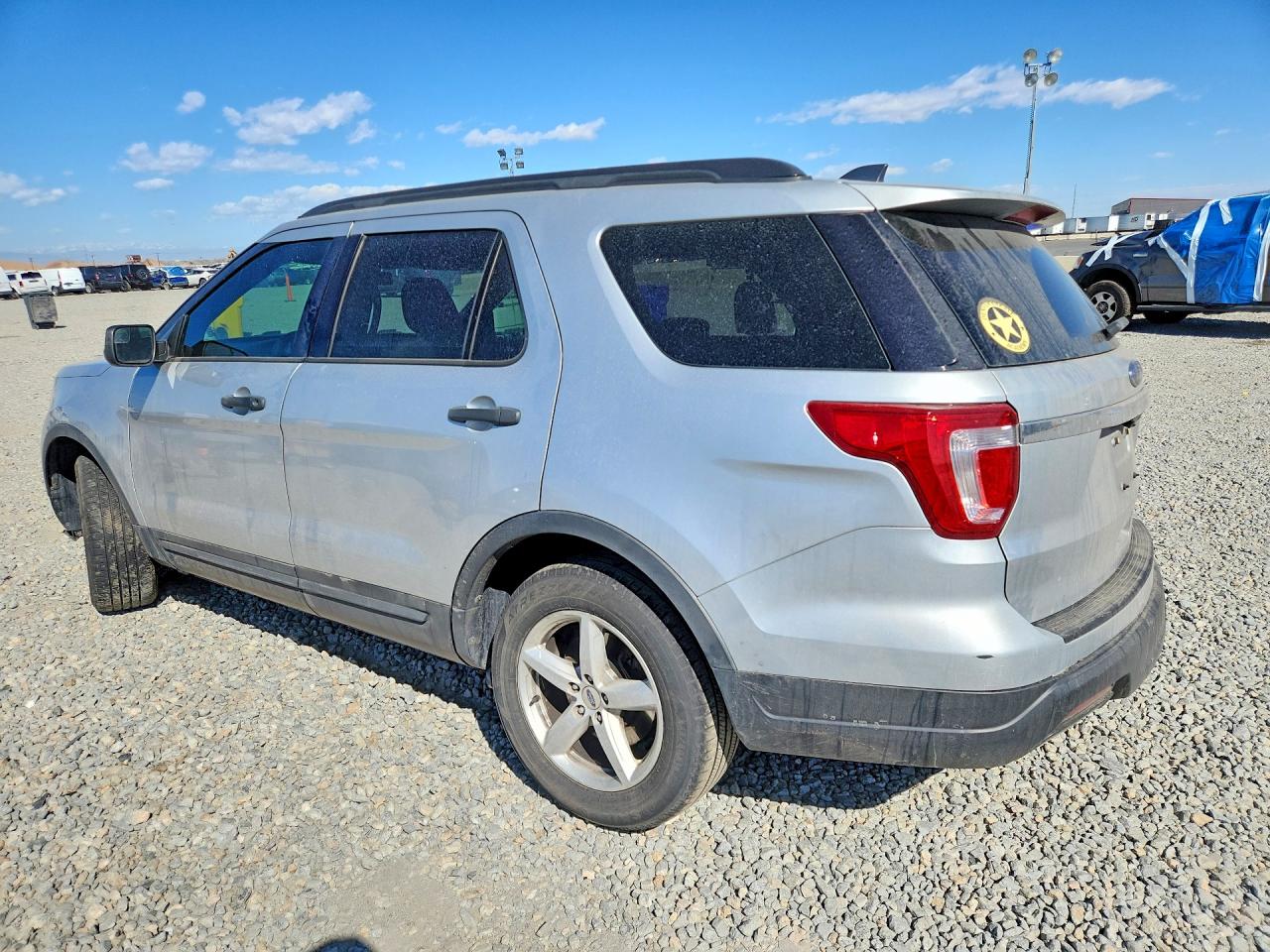 2018 FORD EXPLORER photo 3
