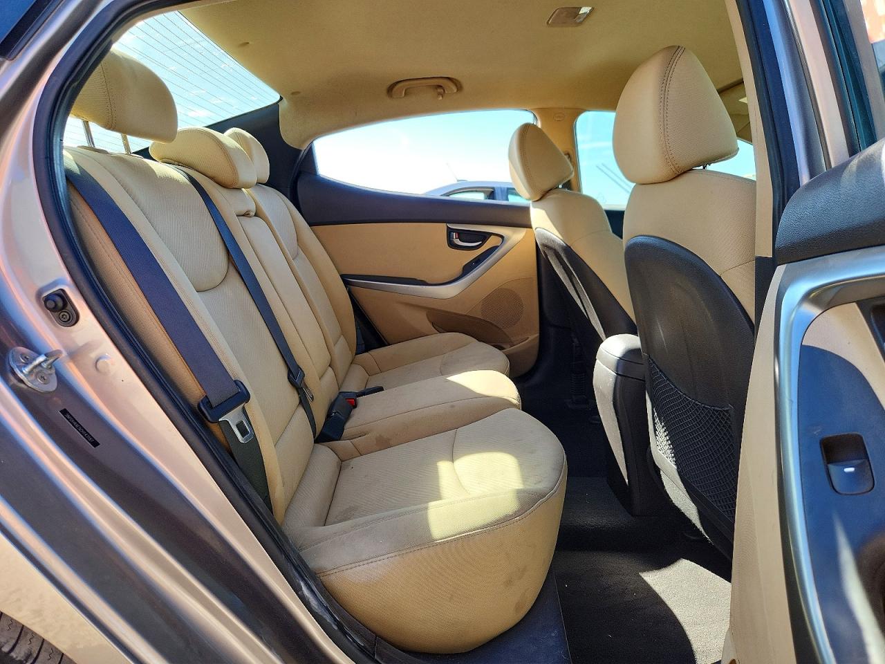 2012 HYUNDAI ELANTRA GLS photo 19