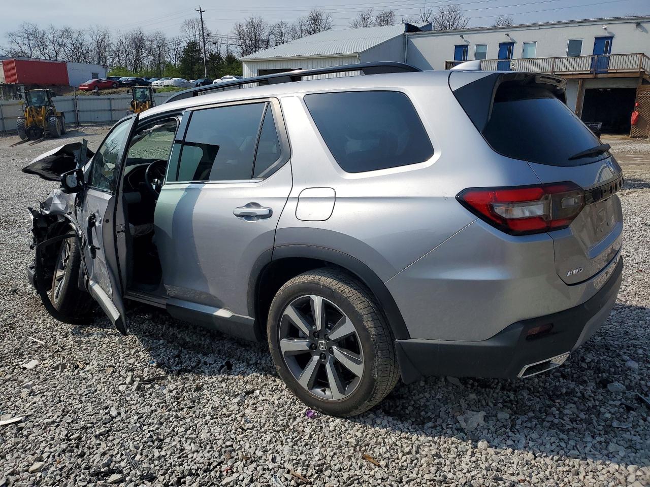 2025 HONDA PILOT TOURING photo 4