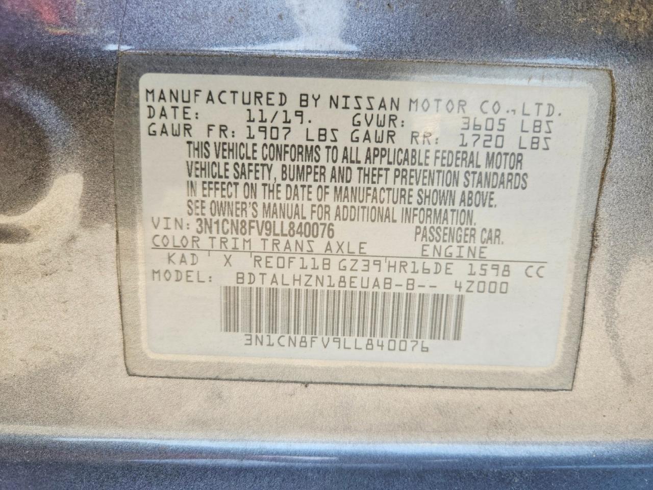 2020 NISSAN VERSA SR photo 25