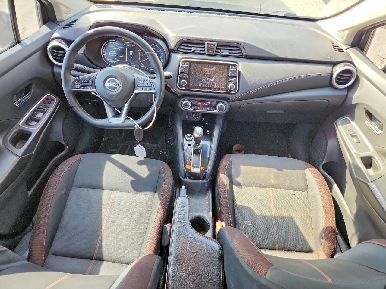 2020 NISSAN VERSA SR photo 15