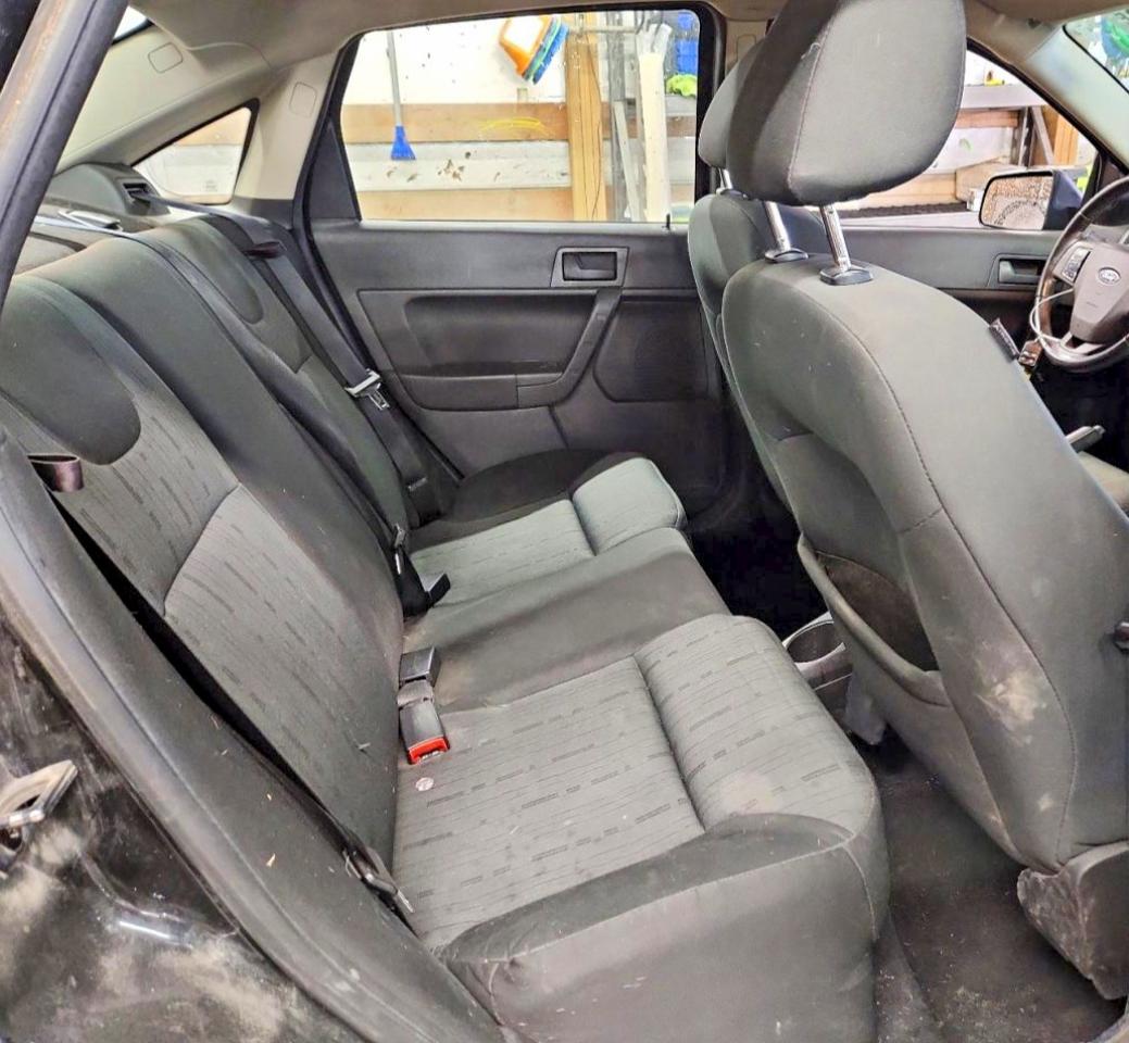 2008 FORD FOCUS SE photo 10