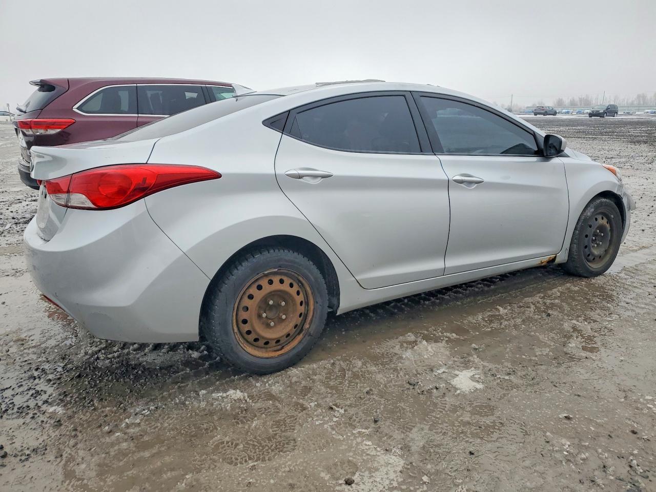 2013 HYUNDAI ELANTRA GLS photo 3