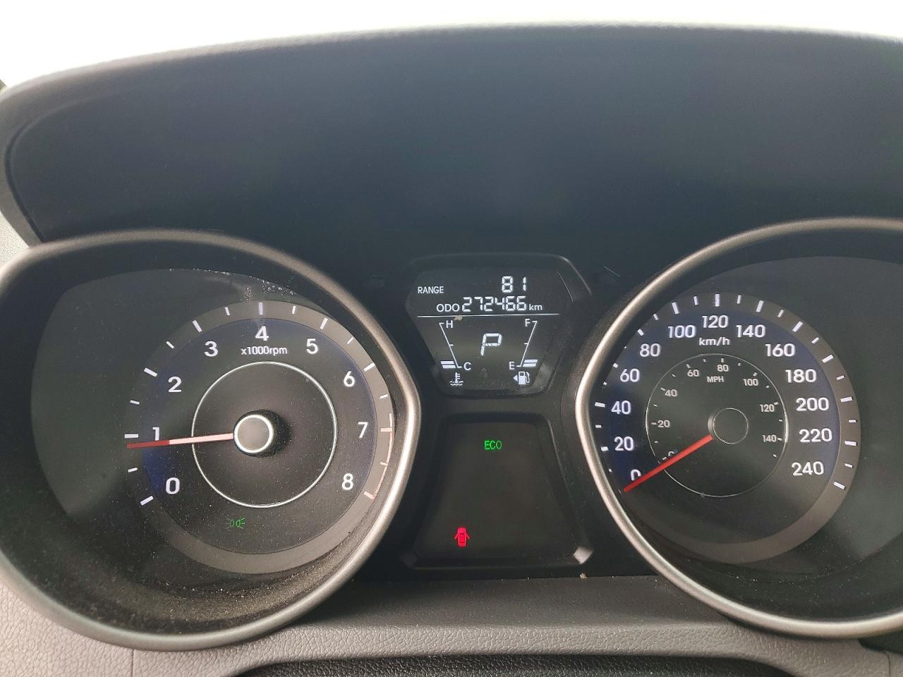 2013 HYUNDAI ELANTRA GLS photo 9