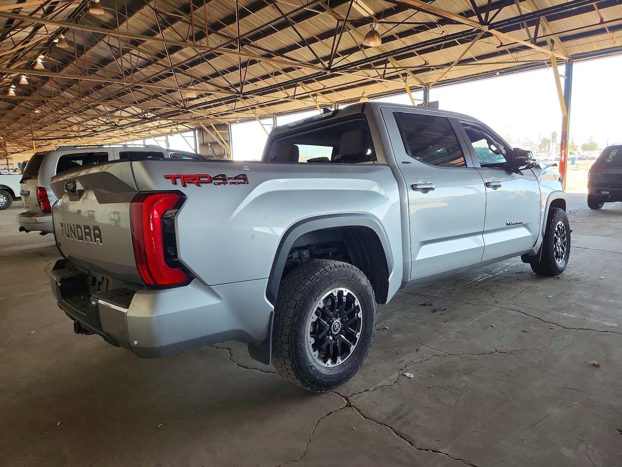 2024 TOYOTA TUNDRA SR5 photo 3